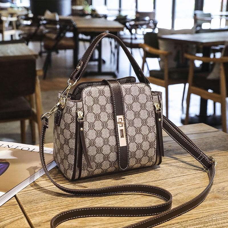 Stylish Women's Bag Summer Vintage Printed Bucket Bag with A Single Shoulder Crossbody Bag Handbag brown