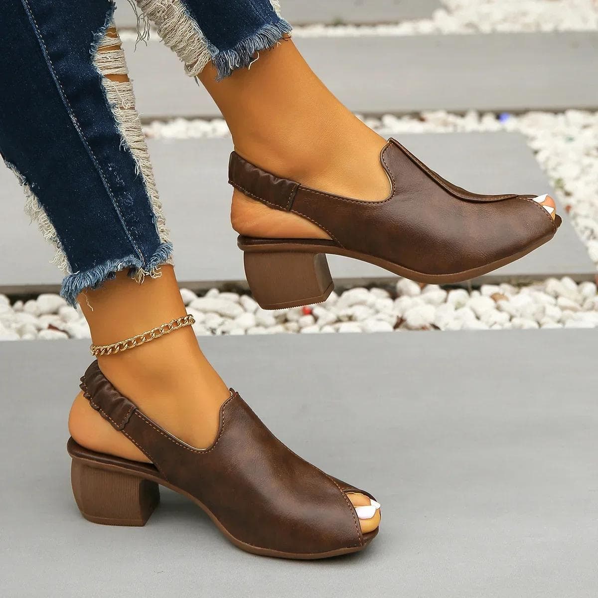 2024 Women's Peep Toe Sandals New Summer Rome Chunky Heel Shoes for Women Outdoor Party Dress Women's Gladiator Heeled Shoes 38 brown