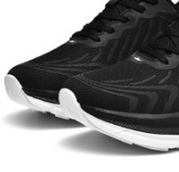 2025 Spring Men's Lightweight Mesh Running Shoes - Casual and Fashionable Size 37