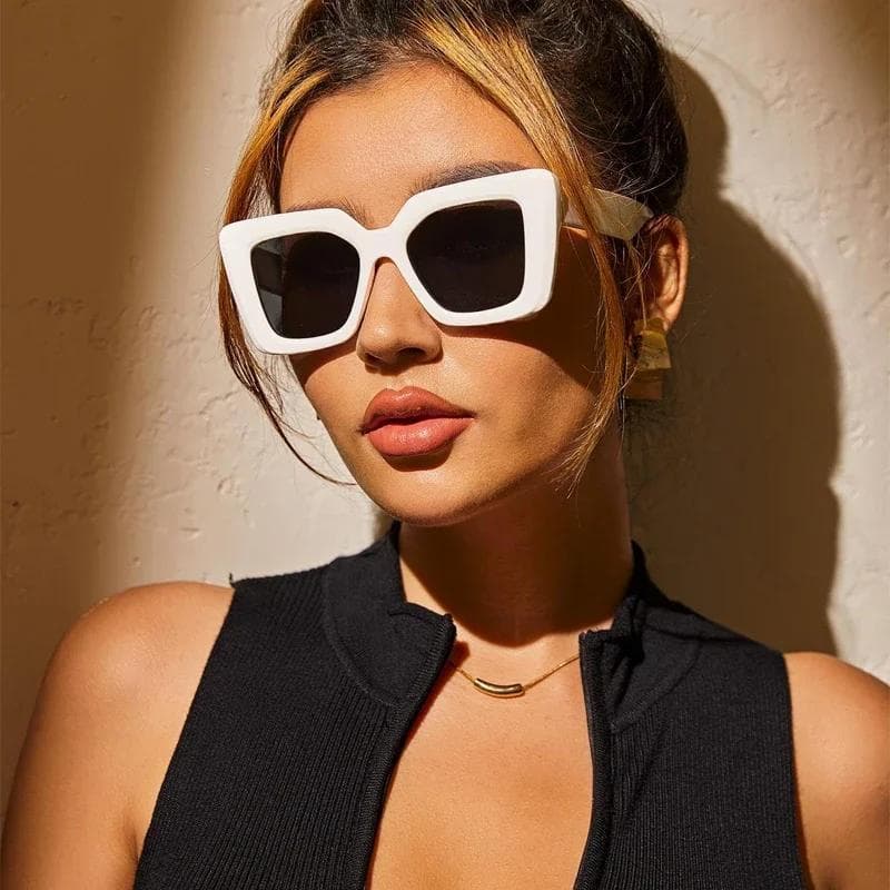 Oversized Square Sunglasses Women Fashion Retro Glasses Personality Simple Eyewear Gafas De Sol Mujer 1PC
