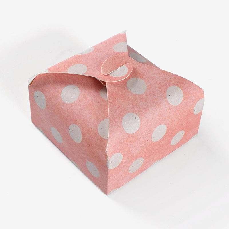 30pcs Square Wedding Candy Boxes Party Packaging Candy Chocolate Gift Boxes Creative Color Boxes for Bridal Parties Anniversary Celebrations Etc pink