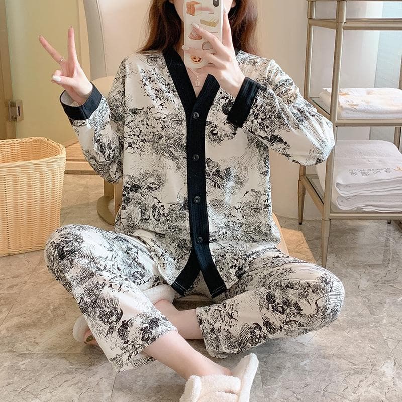 Two-Piece Women's Pajamas  Spring and Fall Models Cardigan Long-Sleeved Pants Cute Girl Models Casual Comfortable Homewear Suit L white