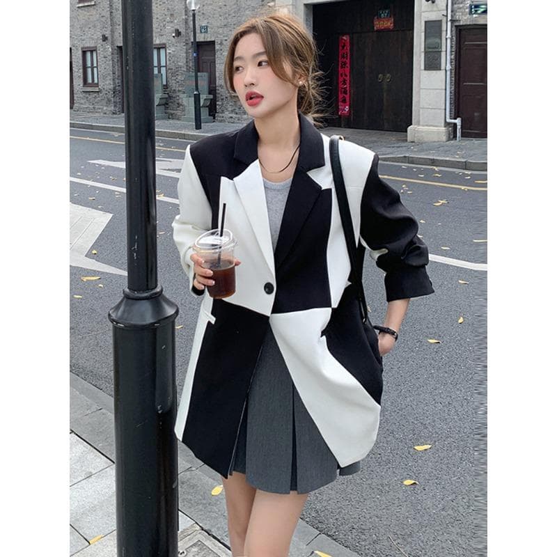 Black and White Small Suit Jacket for Women Early Spring and Autumn New Niche Suit Top XL
