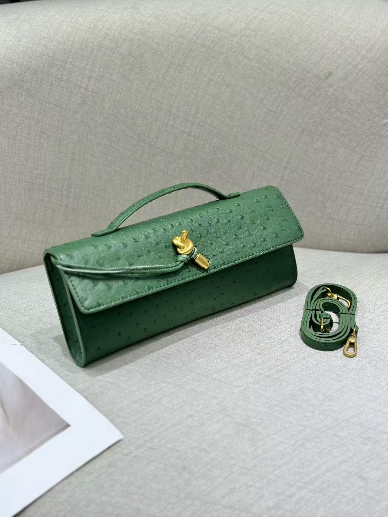 2025 Handmade Ostrich Pattern Baguette Evening Bag - Exquisite Shoulder & Crossbody Handbag Standard (Custom Hardware) green