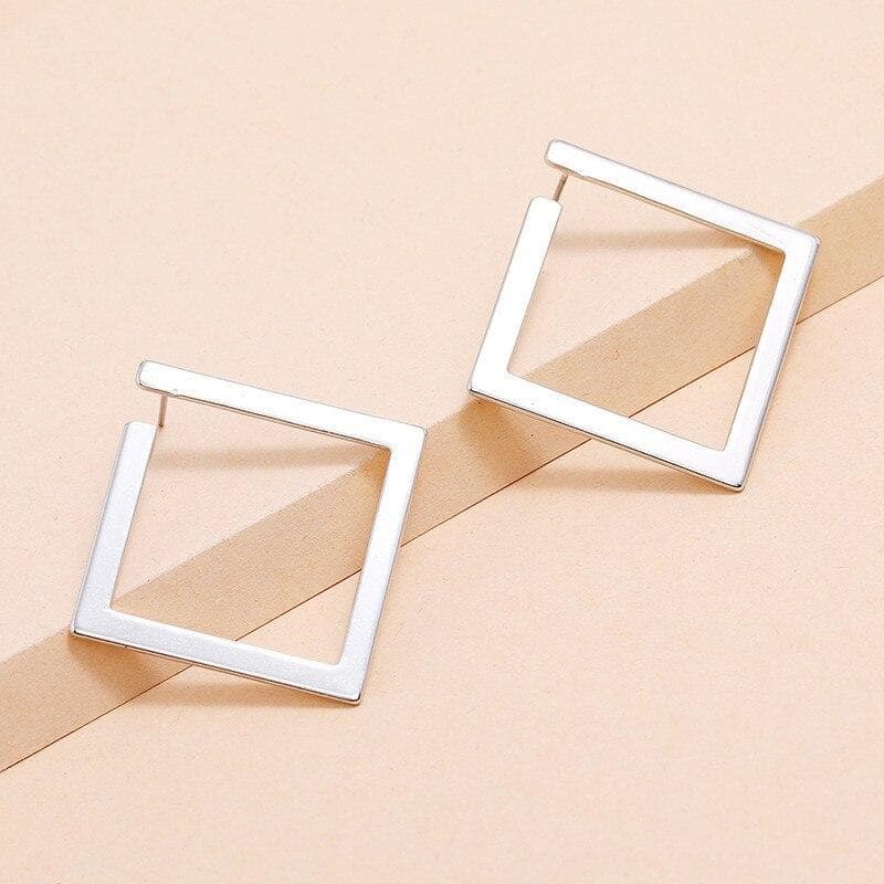 Luxury Simple Stud Earrings For Women 2022 Girls Geometric Diamond Ear Rings Female Gold Brincos Fashion Jewelry Accessories New