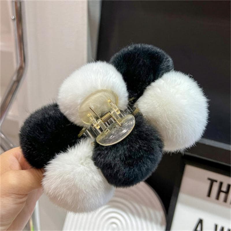 Faux Fur Hairpin Oversize Shark Clip Hairball Oversize Hair Claw Clip Grab Clamp Hair Accessories For Women Women Winter white