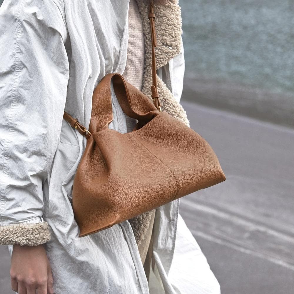 Designer Brand Handbag Women's Dumpling Bag Shoulder Crossbody Bag Mother's Soft PU Leather Tote Purse S brown