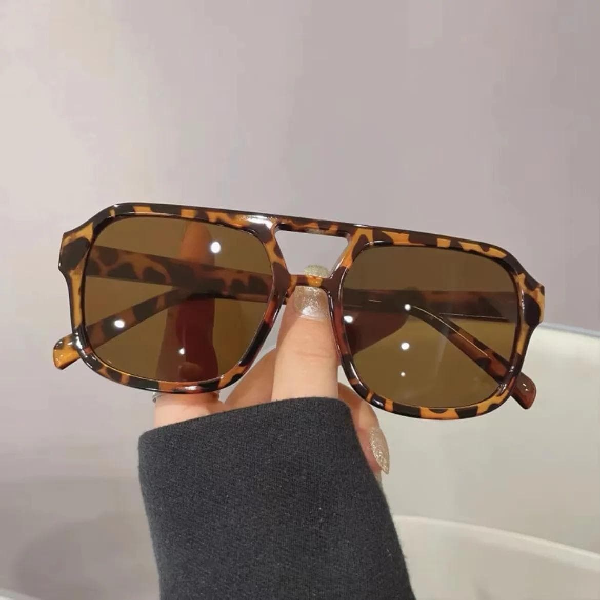 New Women Luxury Cat Eye Sunglasses Retro Vintage Fashion Designer Brand Black Sexy Ladies Eyewear 1PC