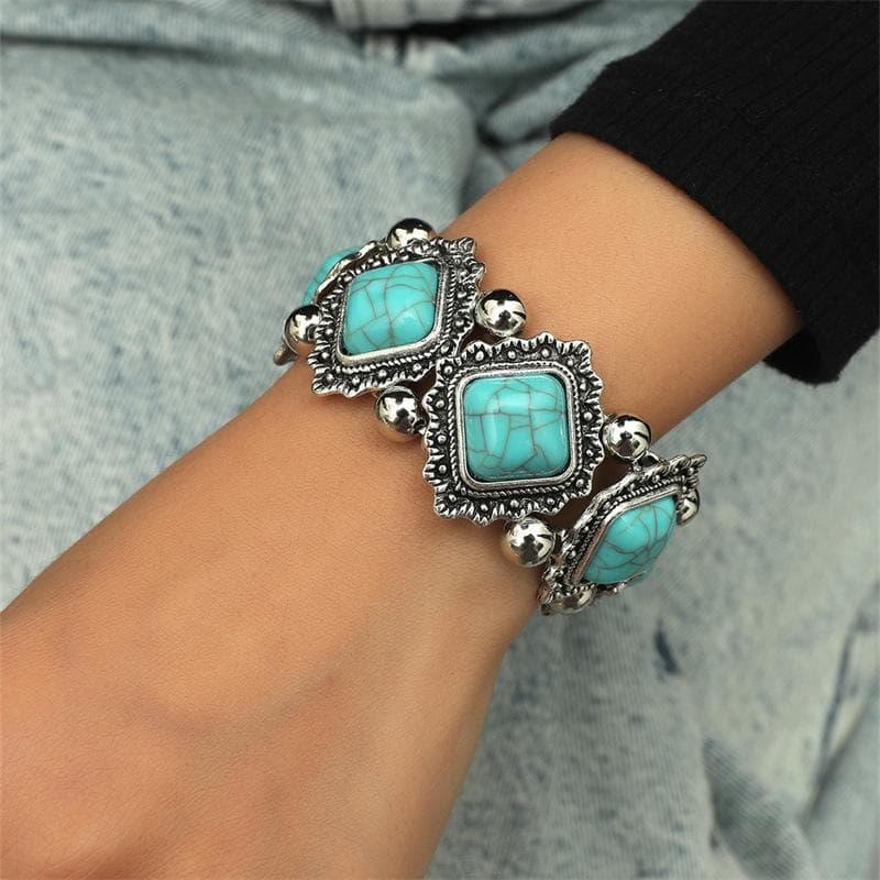 Tibetan Folk Style Turquoise Bracelet Nepalese Handmade Ancient Silver Hand Jewelry Female Yiwu Jewelry HY034B
