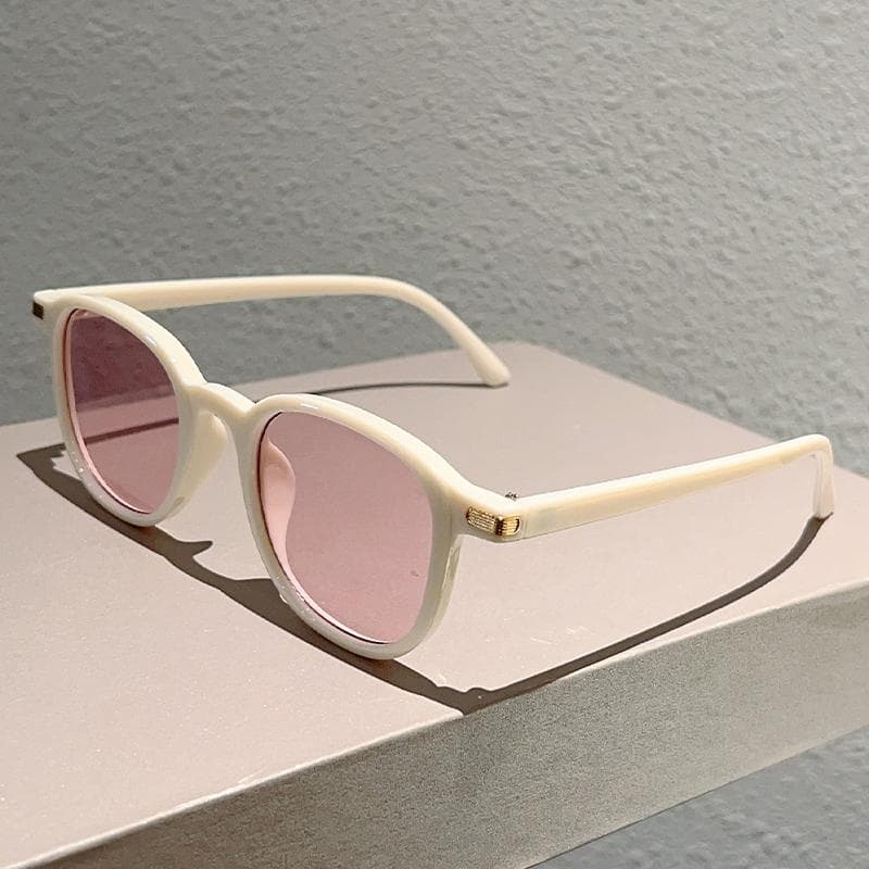 KAMMPT Round Sunglasses Men Women Vintage Fashion Multi-color Casual Outdoor Sun Glasses Trendy Brand Design Shades as picture shows