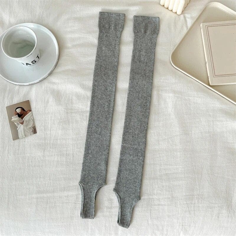New Women Stockings Fashion Solid Color Thin Breathable Simple Long Knee High Socks For Woman Elegant Leg Warmer Trends Calf One Size light gray