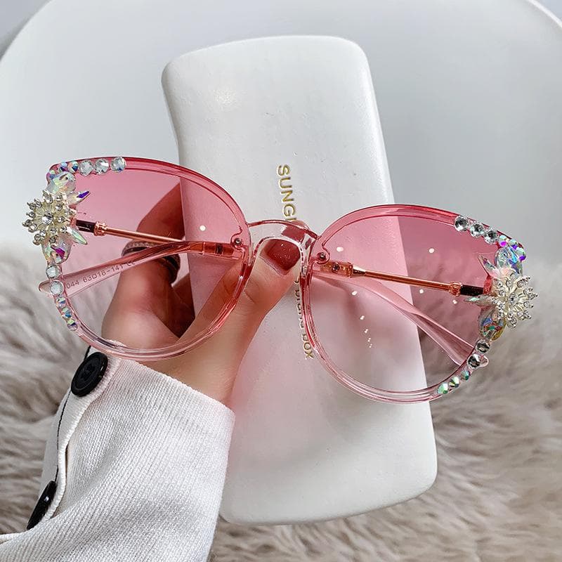 1 Pcs Sunglasses Women's New Fashion Retro Square Glasses Rimless Rhinestone Sunglasses Women's Summer Blindfolds pink