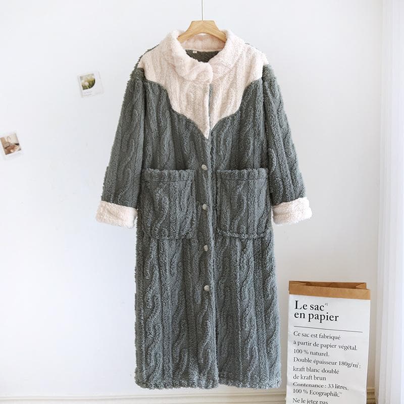 Autumn/Winter New Coral Fleece Nightgown Women's Plush Thickened Nightgown Bathrobe Long Flannel Home Robe Ladies Nightgown XL green
