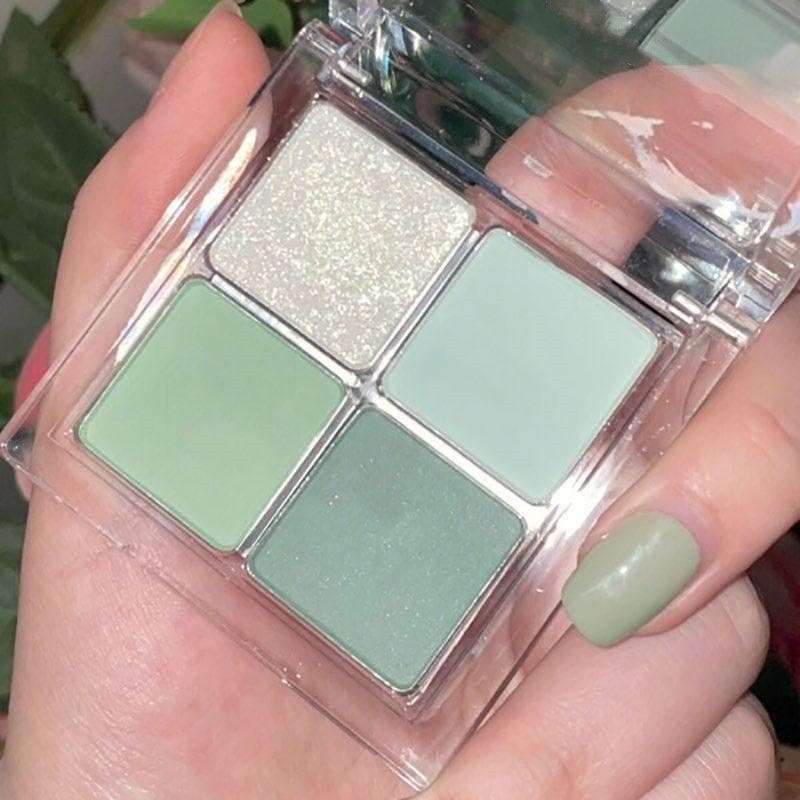 Green Tulle Waterproof & Sweatproof Eyeshadow Palette - 4 Shades Matte & Glitter Green Tone Eyeshadow for Glamorous Holiday Makeup