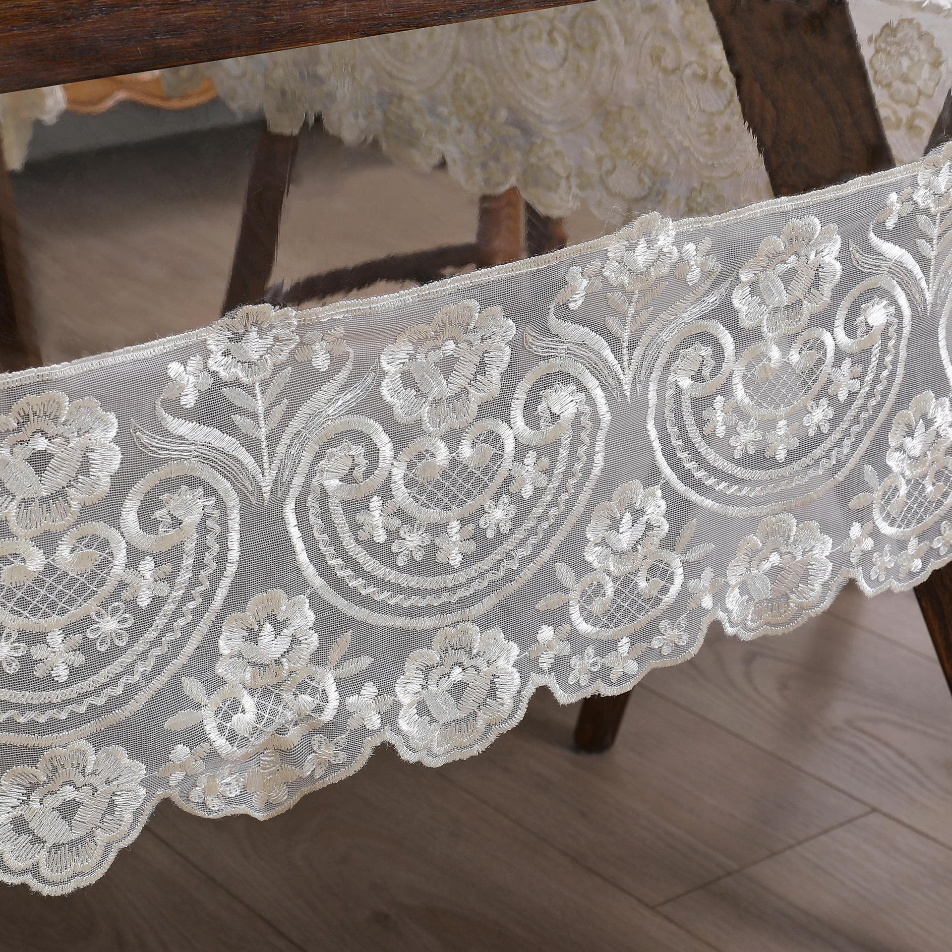 widen edge Style PVC Tablecloth New Waterproof and Oil Resistant Dining Table Cloth F Dustproof Transparent Round Tablecloth 150cm round