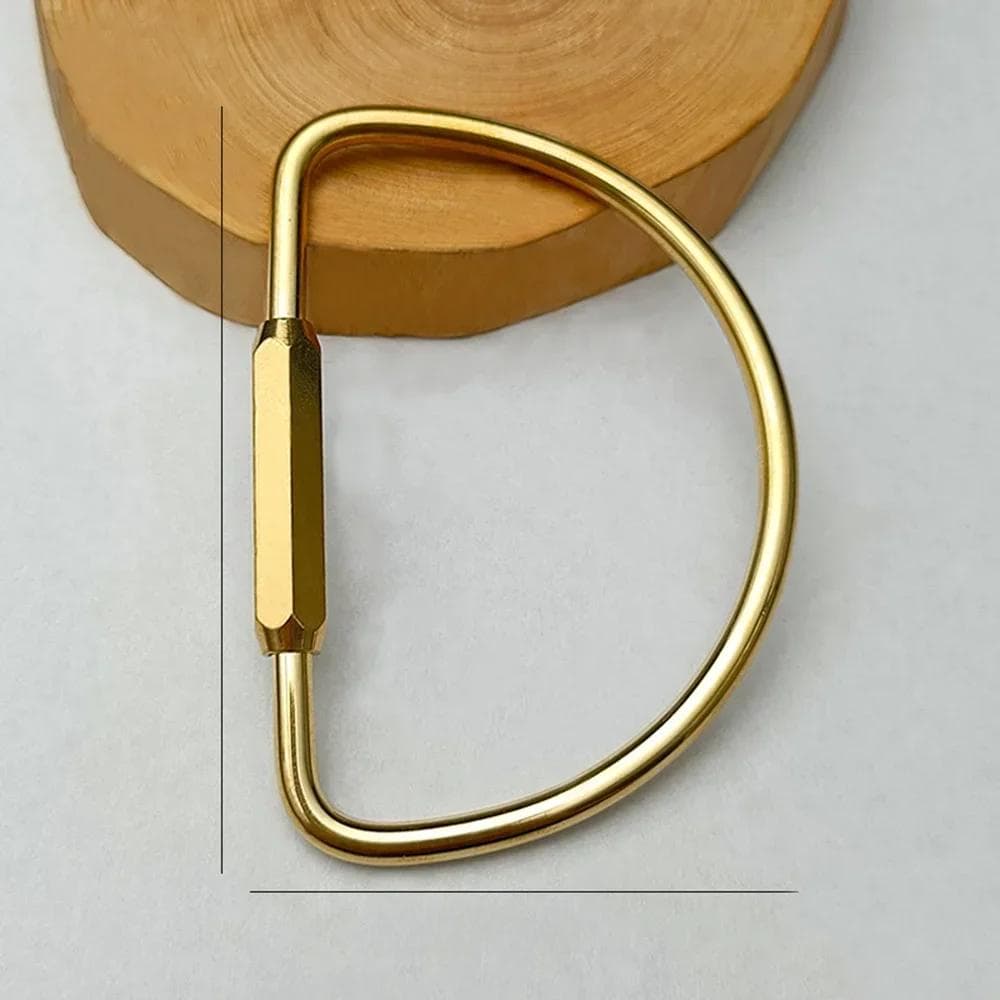 Brass Keychain With Lock D Key Chain Gold Color Camping Carabiner Survival Camping Equipment Buckles Hooks Key Ring Accessories D-ring