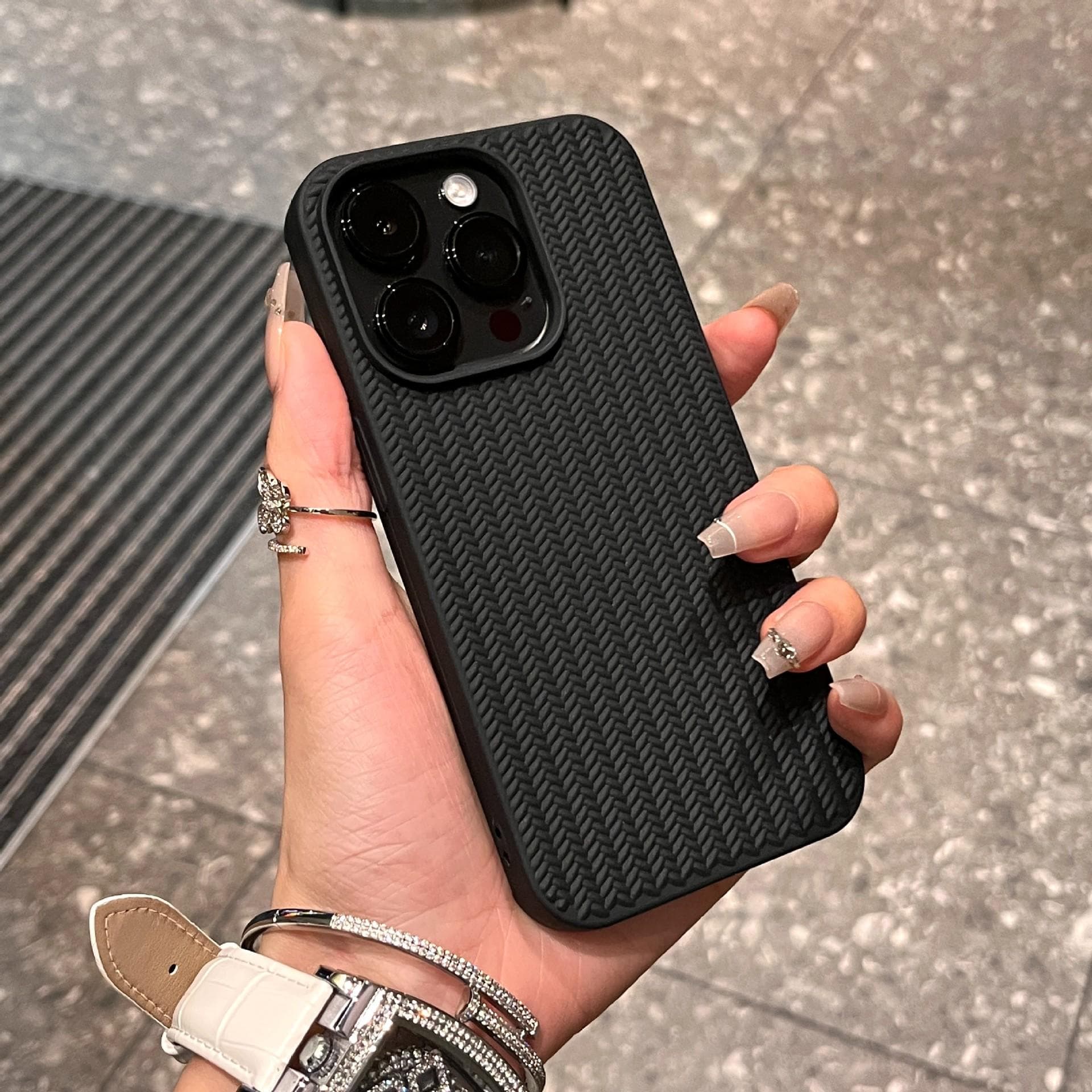 Black and White Knitted Pattern Suitable for Iphone16 Apple 15 Promax Mobile Phone Case 13 Soft Silicone 14 Solid Color 11 Anti-fall iphone 11 ProMax