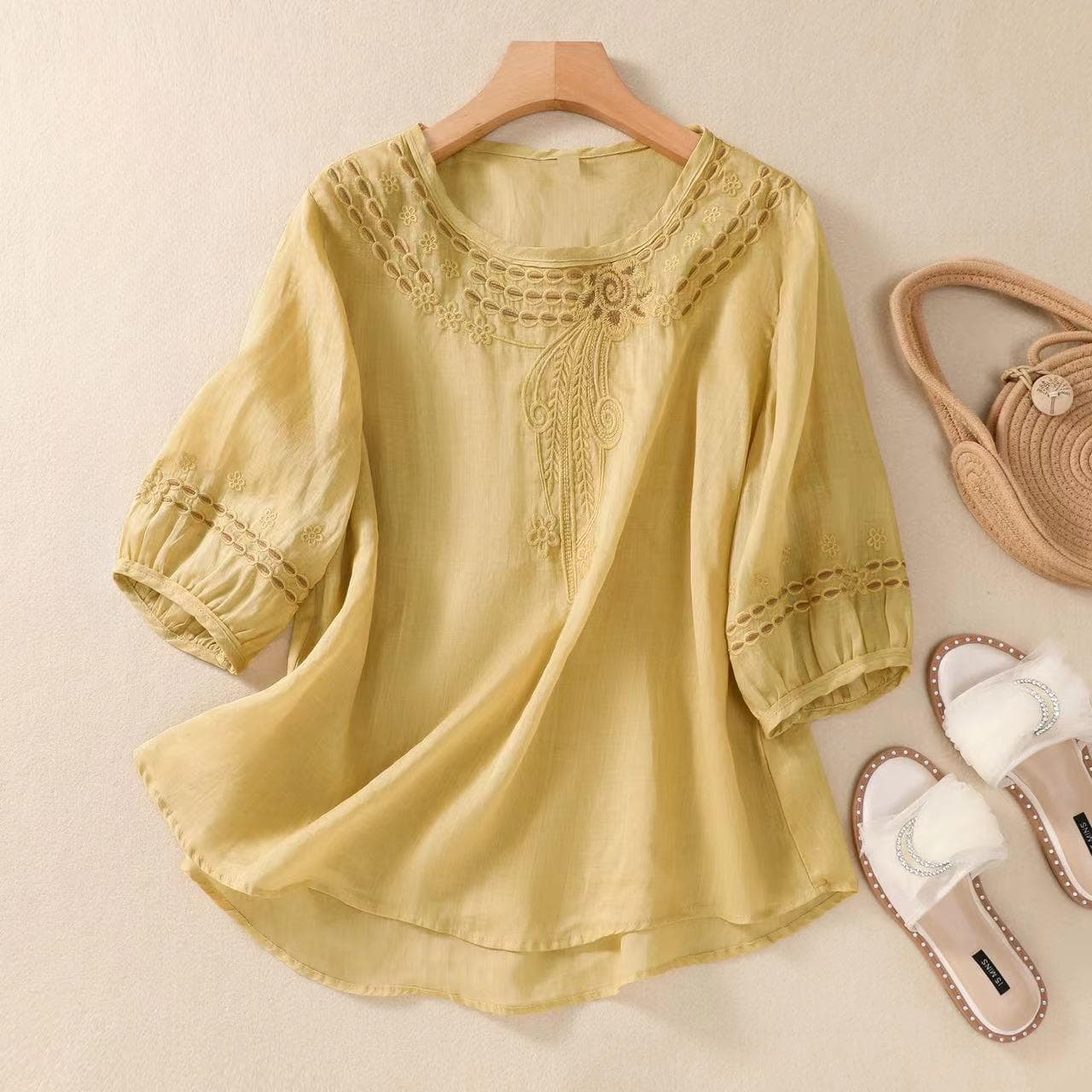 Loose Thin Round Neck Embroidered T-shirt for Women's Summer Clothes New Literary Versatile Cotton and Linen Top for Women 3XL yellow
