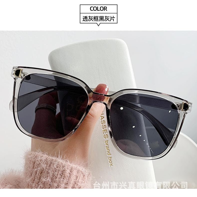 Large Frame Sunglasses for Women UV Resistant Gradient Lenses High-end Anti Glare Sun Visors Fashionable