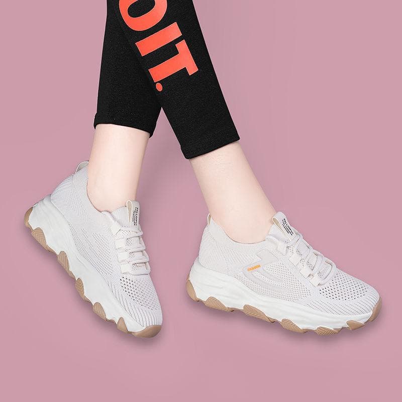 Women's Shoes Spring New Fashion Sports Shoes Flying Woven Breathable Casual Shoes Soft Bottom Trendy Mesh Mother Shoes Women 40