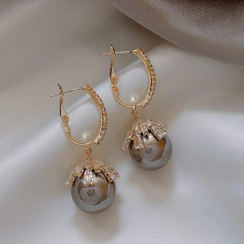 Fashion Temperament Zircon Simulation Pearl Pendant Earrings For Women Retro Elegant Drop Earrings Jewelry Gift grey