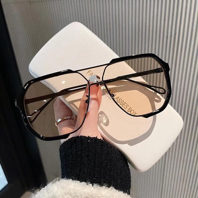 Oversized Sunglasses Women New Unique One Piece Fashion Sunglasses For Men UV4 Punk Glasses Trending Female Eyewear UV4 As the picture