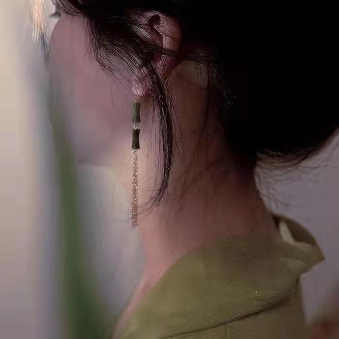 New Chinese Mosquito Incense Plate Ear Clip New Product Green Hairpin Bamboo Knot Tassel Unique Ancient Style Elegant Temperament Earrings