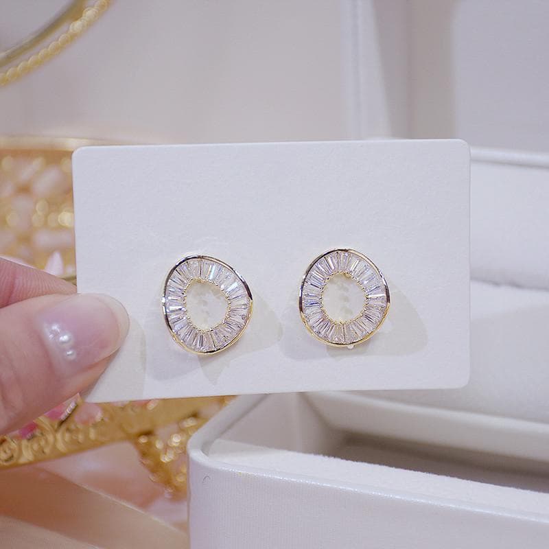 BELLA BOX O Shaped Stud Earrings Delicate Women Wedding Ear Accessories Luxury Gold Color CZ Earrings Fashion Jewelry New Arrival