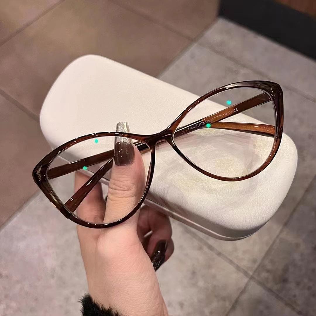 Fashion Cat Eye Sunglasses Women Luxury Designer UV400 Black Frame Female Shades Eyewear
