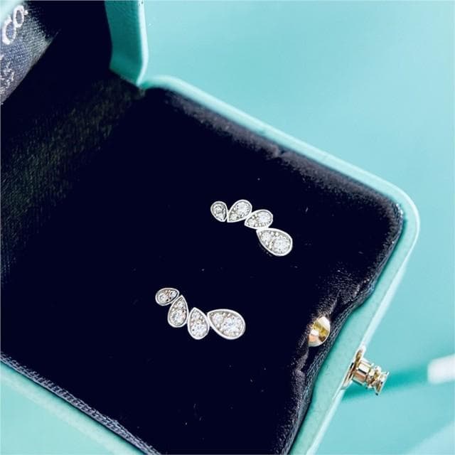 ANENJERY Zircon Water Drop Geometric Stud Earrings for Women New Fashion Simple Jewelry Accessories white
