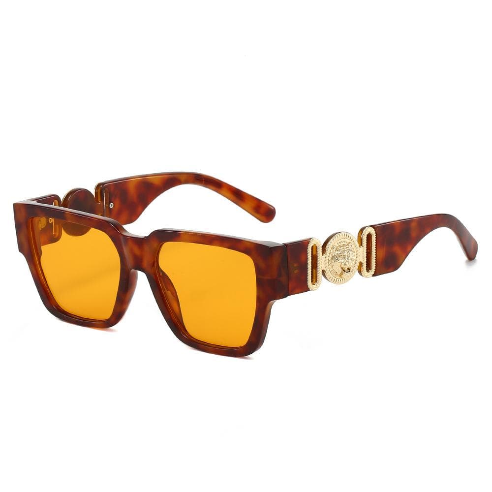 Vintage y2k Square Sunglasses Oversized Luxury Designer Sun Glasses Punk Metal Lion Shades for Women Men