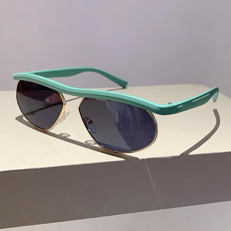 Vintage Punk Sunglasses Women Men Luxury Designer Sun Glasses UV400 Protection Outdoor Driving Shades Fashion Trendy