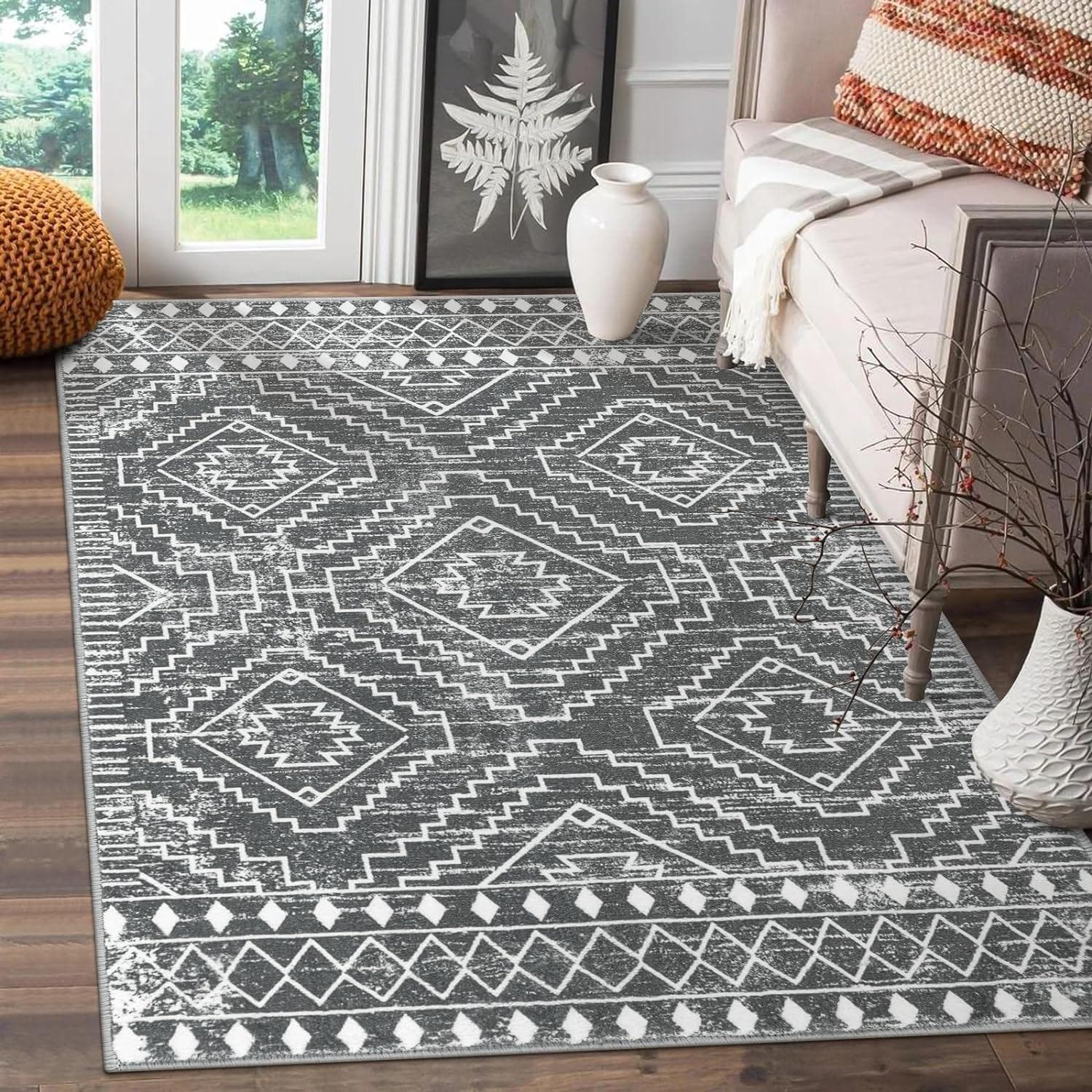 Moroccan Style Carpet for Living Room Retro Washable Farmhouse Bedroom Black Boho Non-Slip Floor Mat Soft Rug for Kitchen Entry 120x160cm