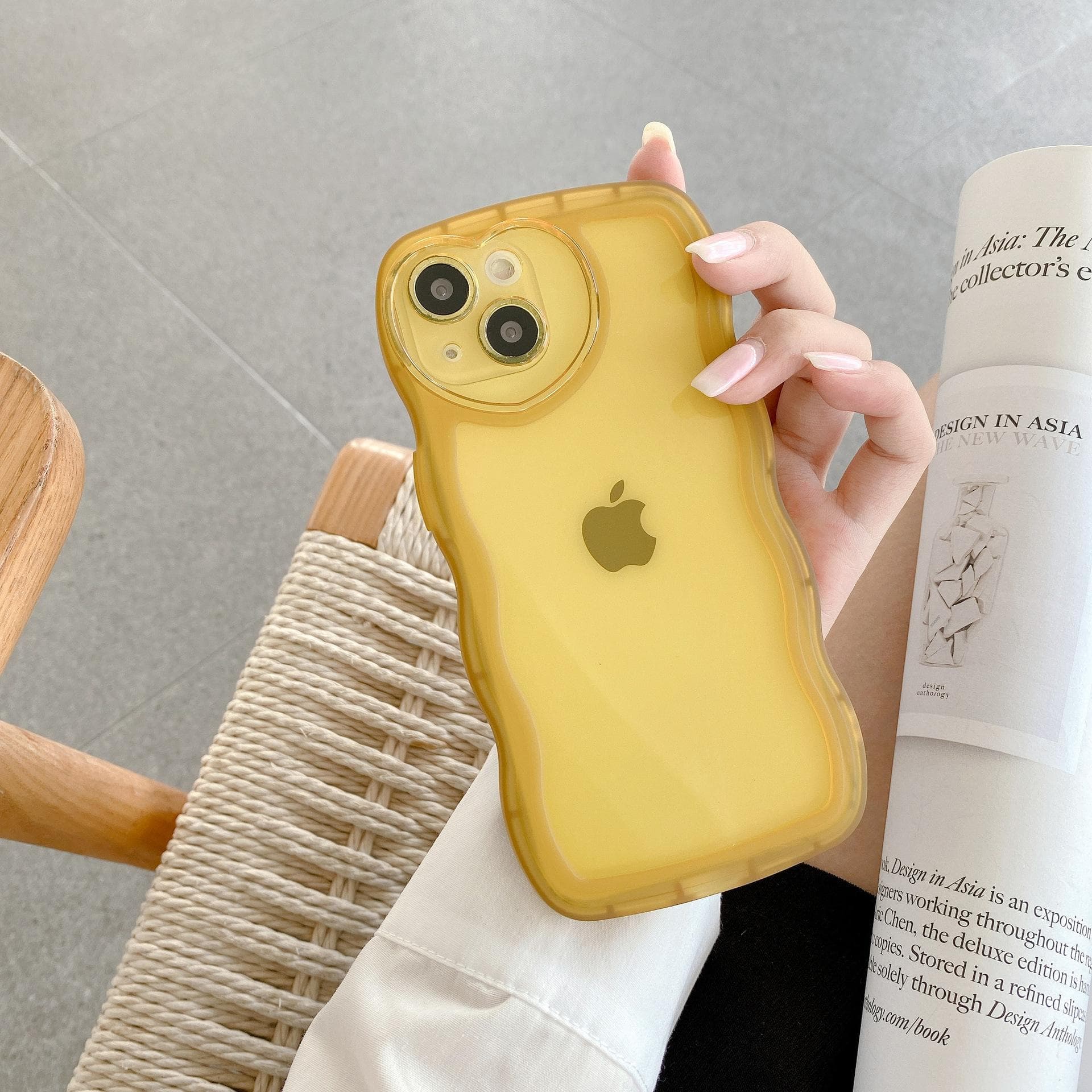 Big Wave Love Suitable for IPhone14/12promax Mobile Phone Case Apple 11 Black Full-cover Soft Protective Case Apple 14PROMAX yellow