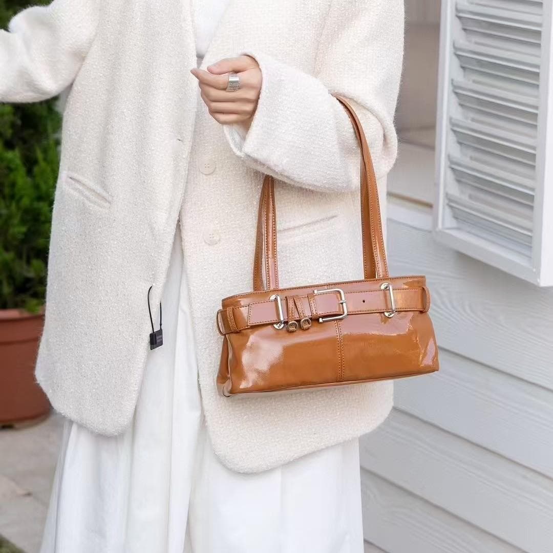 Baguette Bag Retro Belt Buckle Leather One-shoulder Underarm Bag Large Capacity Commuting