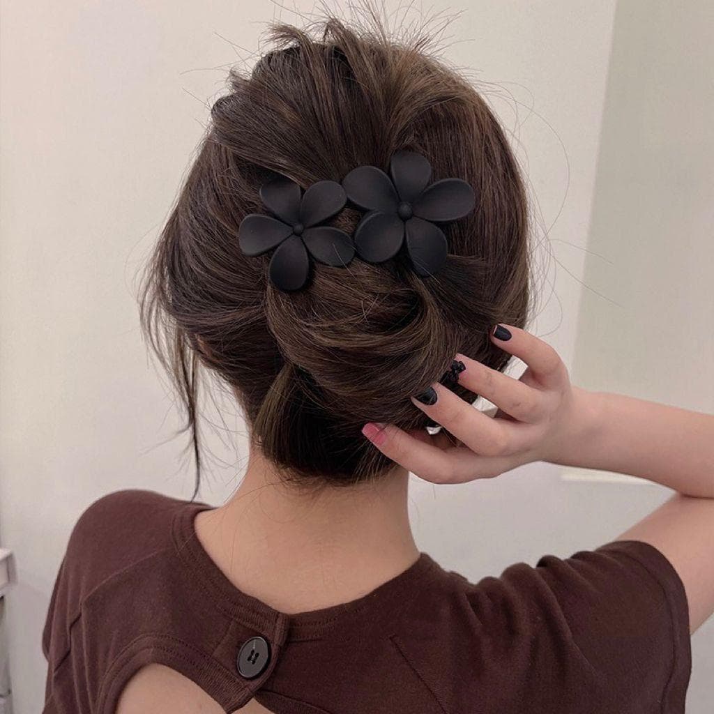 Summer New Hair Clips Accessories Elegant Frosted Butterfly Flower Barrettes Women Simplicity Hairpins Simple Duckbill Headwear black