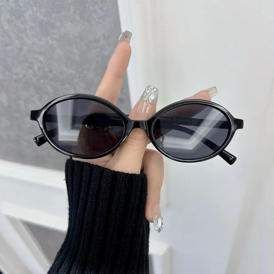 Designer Oval Sunglasses Women Men Small Frame Geometric Sun Glasses Stylish Fashion Mirror Colors Other