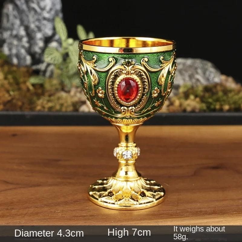 Vintage Holy Grail Medieval Goblet Hand Engraved Metal Wine Glass European Style Home Bar Drinkware Dining Room and Home Decor