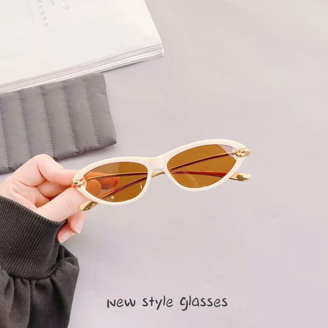 European American Style Cat Eye Sunglasses UV Protection for Women Men Holiday Travelling Fashion Sun Glasses