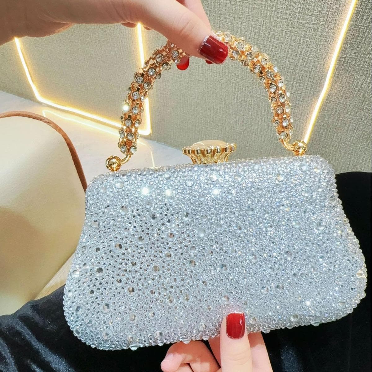 Exquisite Rhinestone Evening Clutch Bag for Ladies silver