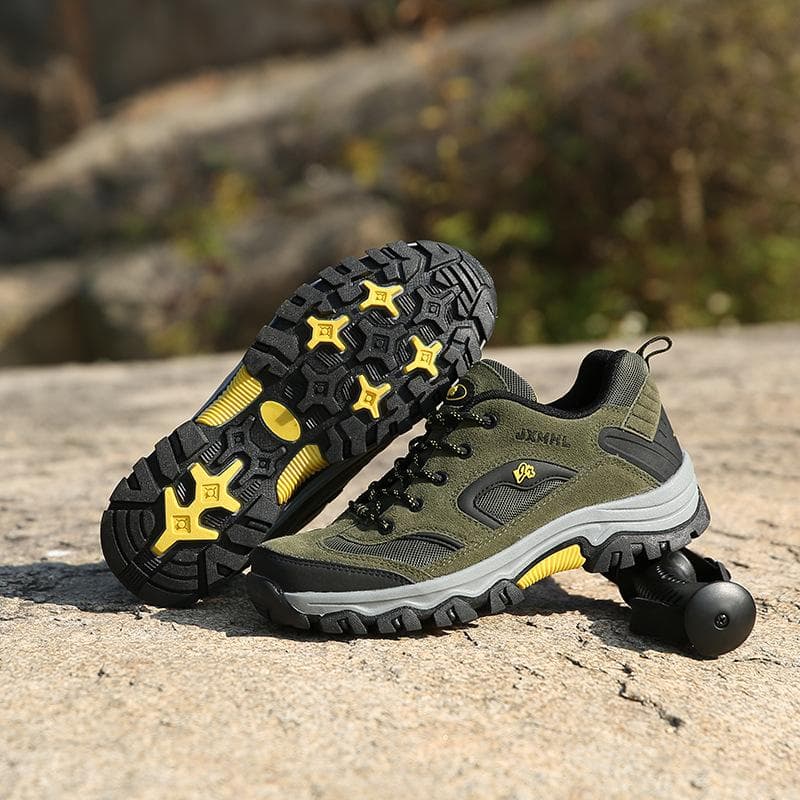 Men's Hiking Shoes Large Size Thick Bottom Low Top Hiking Shoes Men's Autumn and Winter New Hiking Shoes Outdoor Men 47