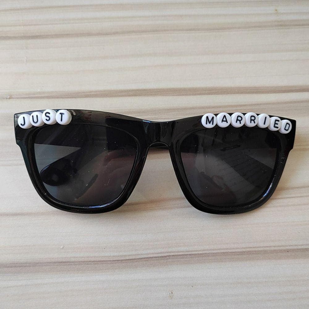 Korean Letter JUST MARRIED Heart Sunglasses Bride Accessories Sun Protection Driving Glasses Black Shades Eyewear