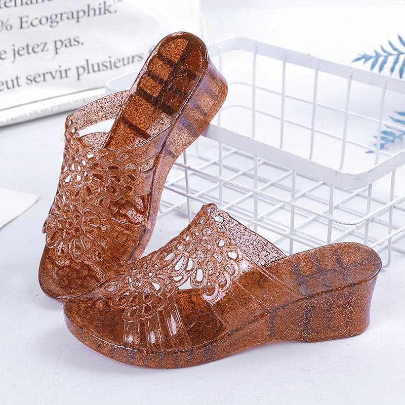 New Summer Sandals Female Crystal Jelly Shoes Beach Shoes Slip Plastic Transparent Shoes Women Sandals Pvc Jelly Sandals 39 brown
