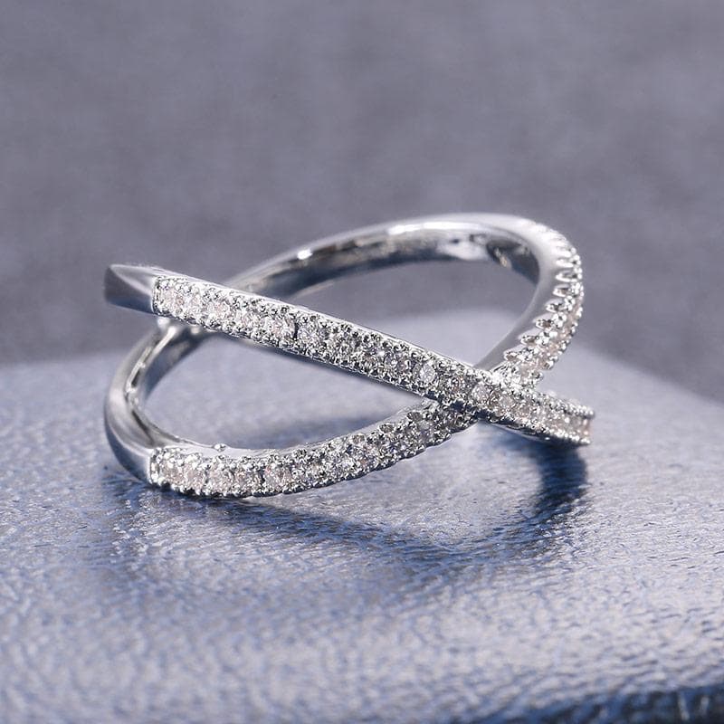 Huitan Luxury Cross X Shape Women Engagement Ring Full Paved CZ Stone Silver Color Elegant Simple Female Jewelry Ring Hot ZH 7