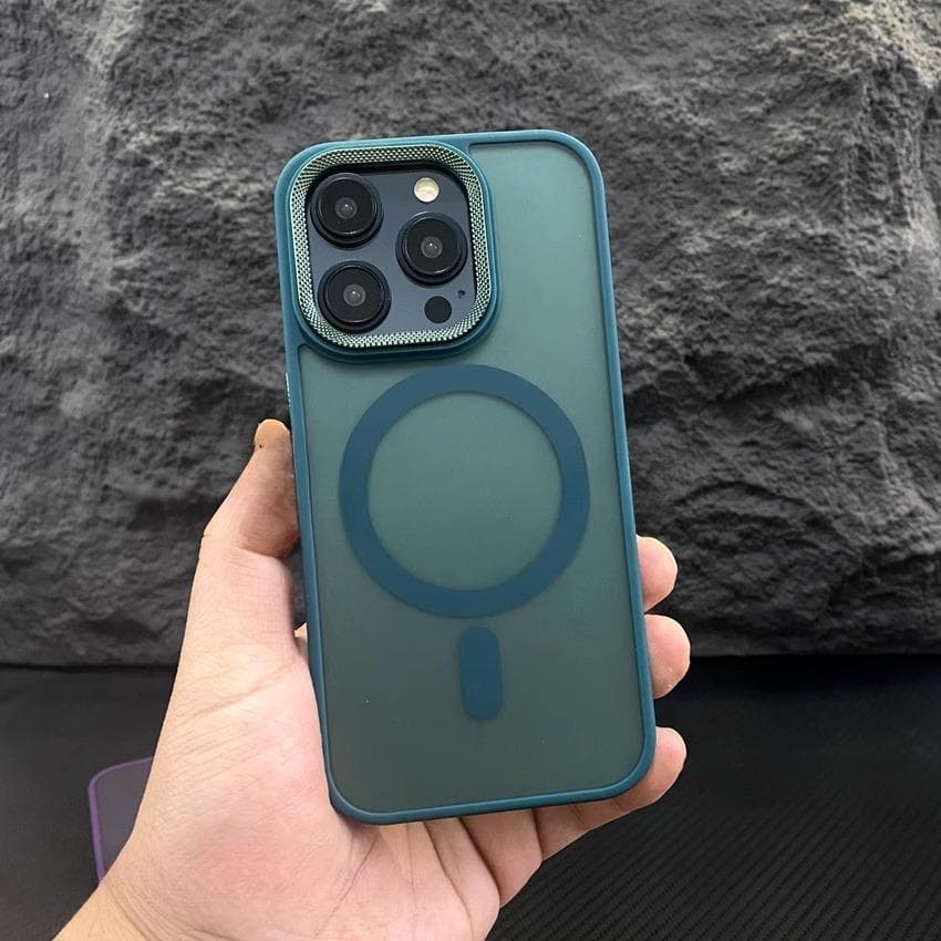 Applicable To Apple 16proMax Magnetic Suction Phone Case Matte Skin Feeling IPhone 15 Anti-fall Lens Ring 14 Protection Case iPhone11pro green