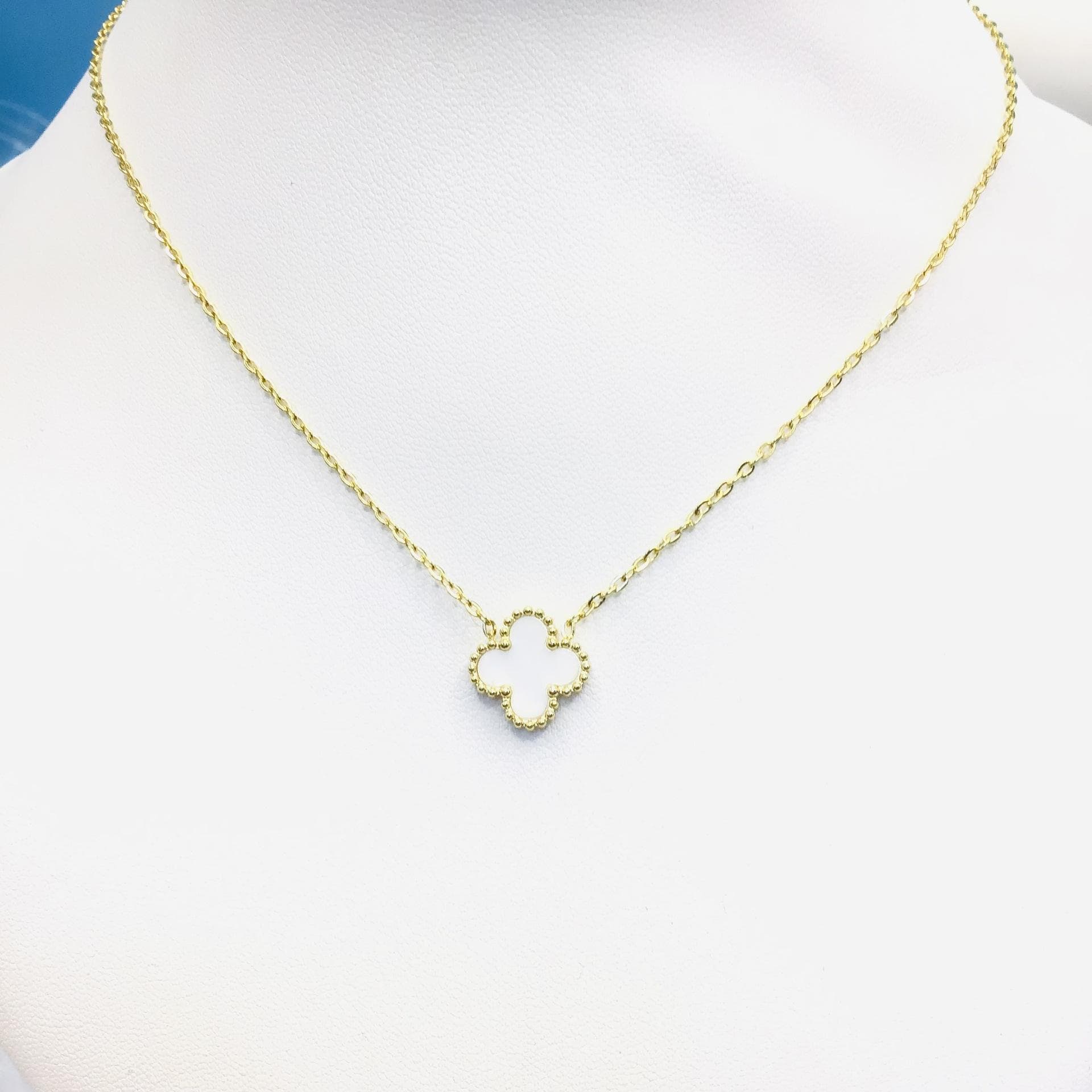 13mm Pendant Four Leaf Clover 18K Necklace Titanium Steel Classic Reversible Shell Necklace 18K