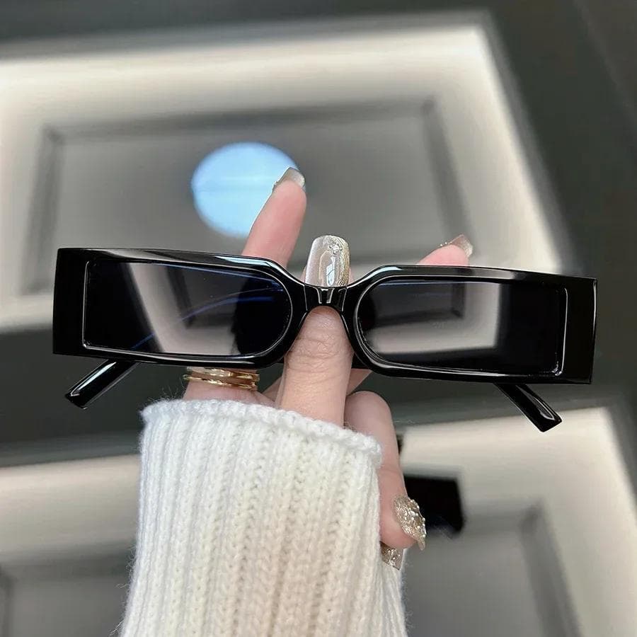 Stylish Square Sunglasses for Women Men Classic Retro Fashion Glasses Casual Oculos Female Male Unisex UV Protection No box