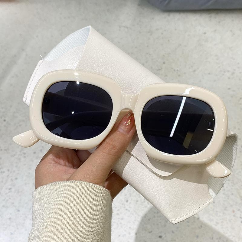 KAMMPT Women Sunglasses Vintage Round Shades Fashion Retro Sun Glasses for Lady Trendy Female Eyewear Popular Ins as picture
