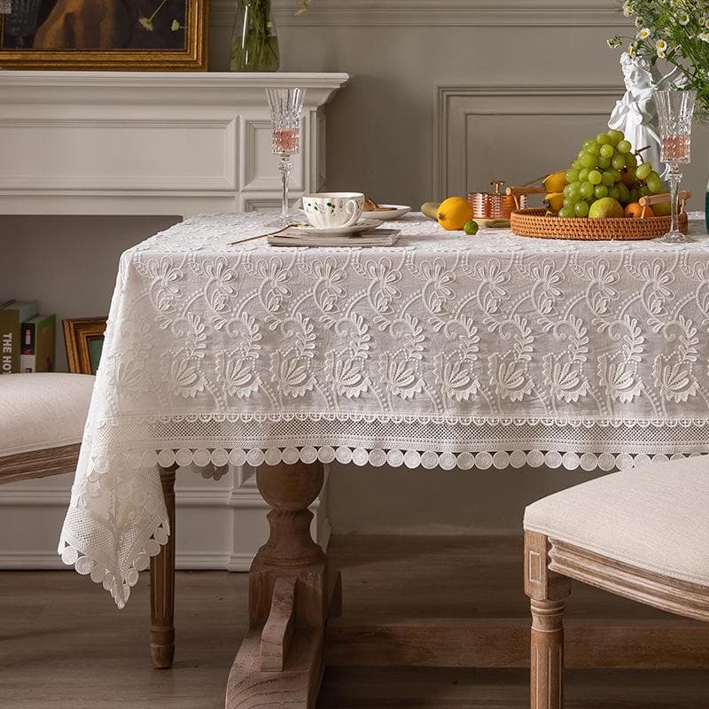 Luxury Lace Tablecloth for Living Room Bedroom Cover Table Party Table Cloth American White Embroider Table Decoration 150X260cm