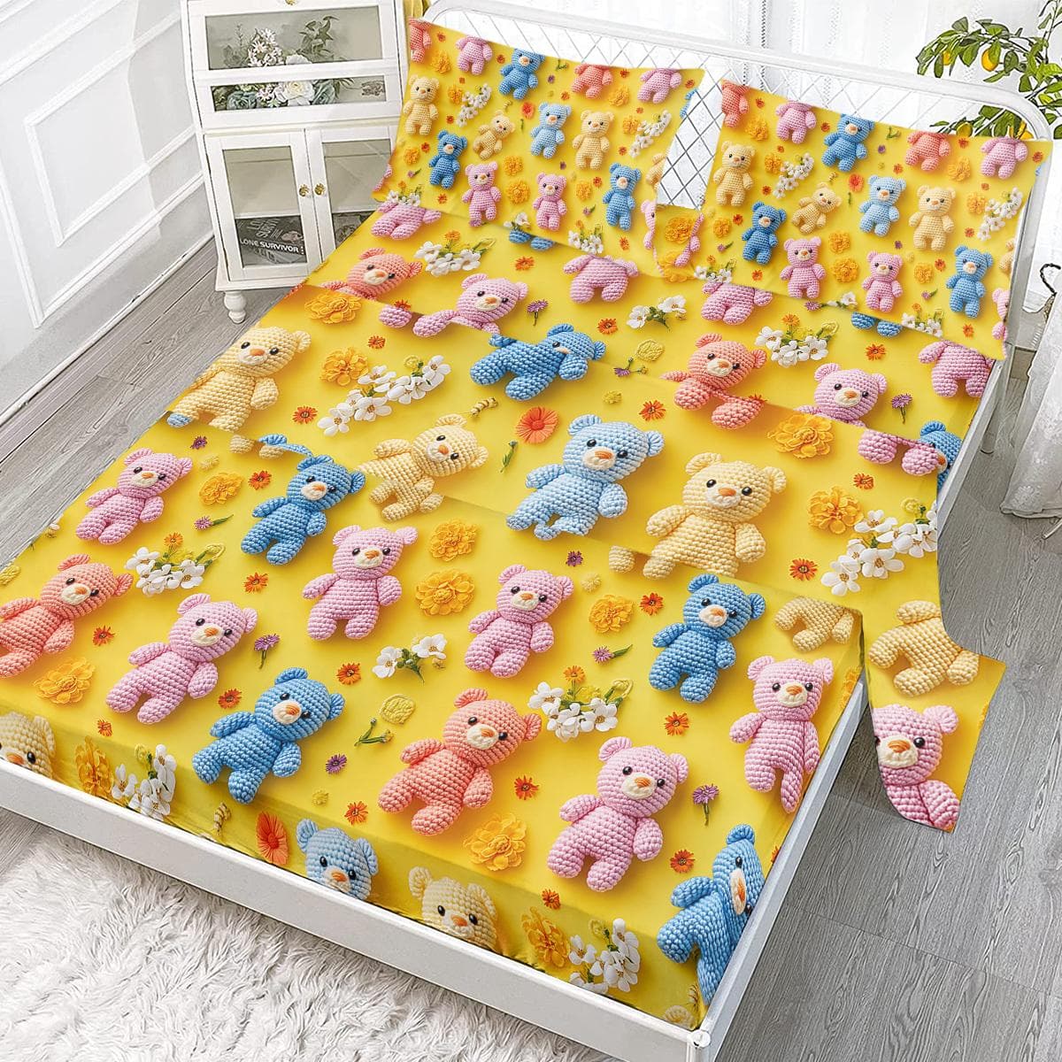 Cartoon Fairy Tale Style, Bright Yellow Plush Bear Four-Piece Set, Including 1 Bed Sheet, 1 Duvet Cover, 2 Pillowcases 99cmx199cm